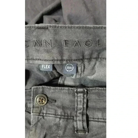 American Eagle Outfitters shorts mens size 30 grey blue in color 8.5 in inseam - Picture 4 of 5